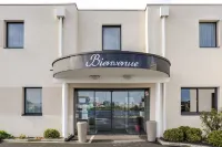 Brit Hotel le Galion & Spa Hotels in Chatelaudren