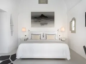 Grace Hotel, Auberge Resorts Collection