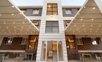 Atrium Apart Hotel