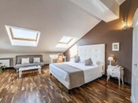 ホテル アスニーゴ チェルノッビオのホテル