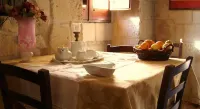 B&B 데메트라 - 조식 운영