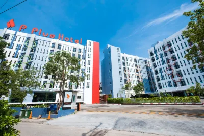 P Plus Hotel Hotels near Tree Town Pattaya NightMarket