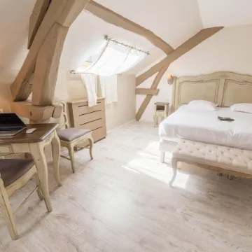 The Originals Boutique Hôtel les Poèmes de Chartres