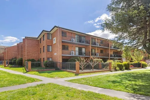 Oxley Court Serviced Apartments Hotels in Kingston