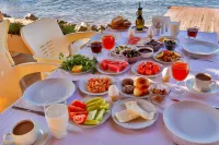 Club Hotel Gultur - breakfast