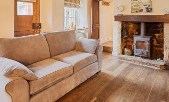 Host & Stay - Colcott Cottage