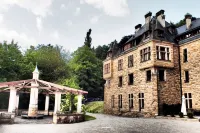 Schloss Hotel Wolfsbrunnen Hotels in Datterode