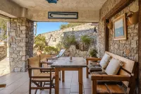 Terra Minoika Boutique Resort - Homestays