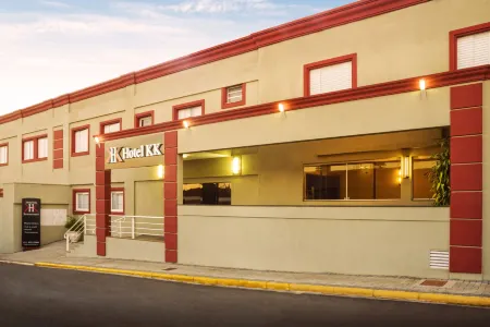 Hotel KK Отели рядом с достопримечательностью «Camping Fazenda Paineiras de Itu Ltda»