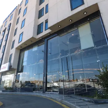 Platinum Park Serviced Apartments