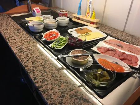 Øen Turistsenter Cottages Отели в г. Гейло