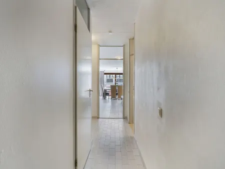 Pleasant Apartment Near the Beach