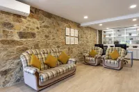 Guest House A Loja do Cantoneiro Hotels in Palmaz