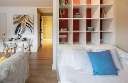 Alison Court Отели рядом с достопримечательностью «Университет Западной Англии»