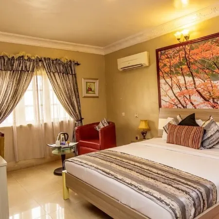 Apartment Royale Hotel and Suite