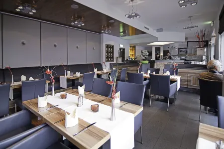 Hib Hotel in Baesweiler Отели рядом с достопримечательностью «AWO»