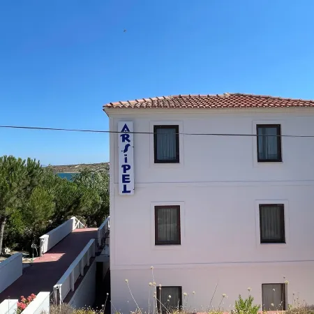 Arsipel Hotel
