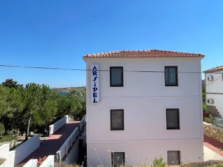 Arsipel Hotel Отели в г. Бозджаада