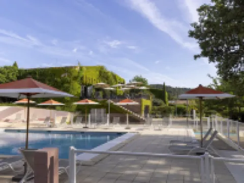 Lou Paradou Hotels in Alpes-de-Haute-Provence