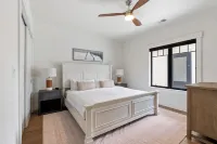 Downtown, Luxury Unit! Water View, Walking Distance to all of Sister Bay!