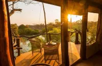 Mukambi Fig Tree Bush Camp – All Inclusive Hotels in Mumbwa