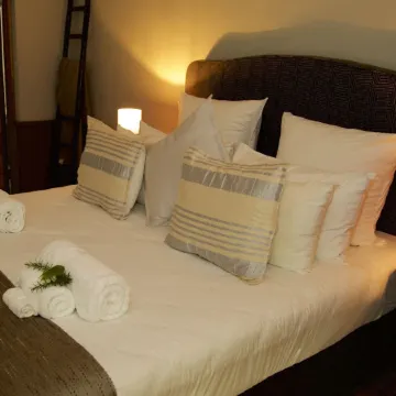 Kings Walden Garden Manor