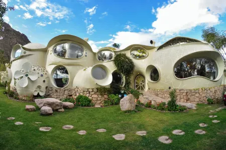 Wifala Harmony Hotel Отели рядом с достопримечательностью «Урубамба»