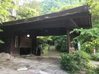 湯元 長座 奥飛騨クマ牧場周辺のホテル