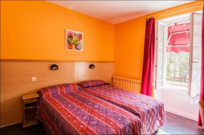 Hôtel Bel'Air Hotel dekat Couvent Saint Jean de Matha