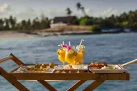 Blue Moon Resort - breakfast