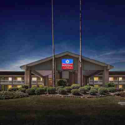 SureStay Plus by Best Western Beaumont Hotel Exterior