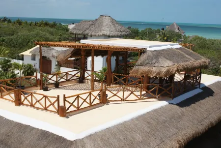 Ensueño Holbox & Beach Club
