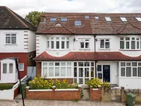Wavertree Hotel Отели рядом с достопримечательностью «Стритам»