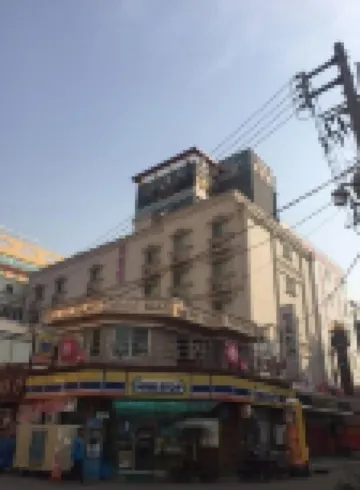 Prince Hotel