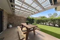 Potters Apartments Hotels in Lovedale
