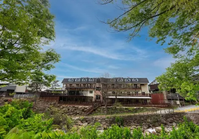 Camp Jirisan Parkview Hotels in 