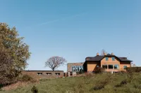 Nordly Vandrerhjem Hotels in Allinge