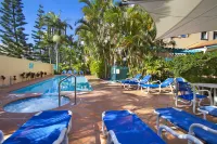 Aruba Surf Resort - Pool