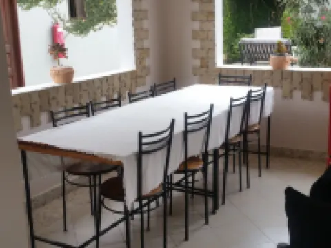 Raha Leo Inn โรงแรมในอรุชา