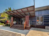 Ingenia Holidays Avina Hotels in Vineyard