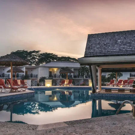 Coyaba Beach Resort