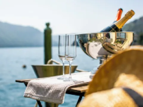 Darsena di Riva Grande Hotels in Moltrasio