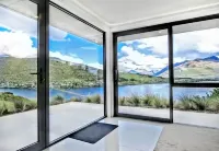 Executive Living in Bluewater