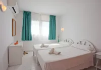 Apartamentos Sol Romántica by Dot Suites
