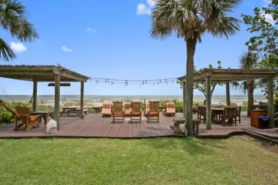 Beach Place Guesthouses