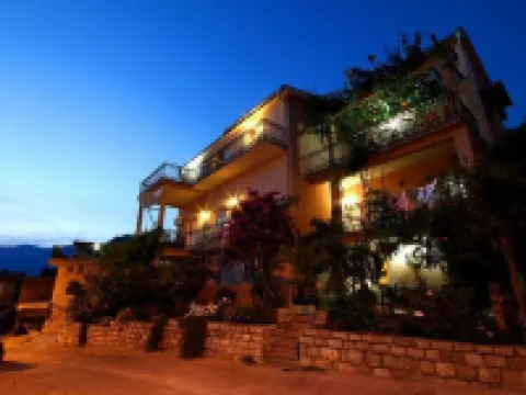 Apartments Grand โรงแรมในสเวติ สเตฟาน