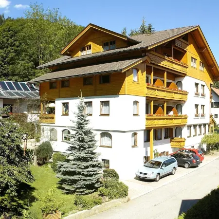 Familienhotel Steindl Отели в г. Гемайнде Мильштатт