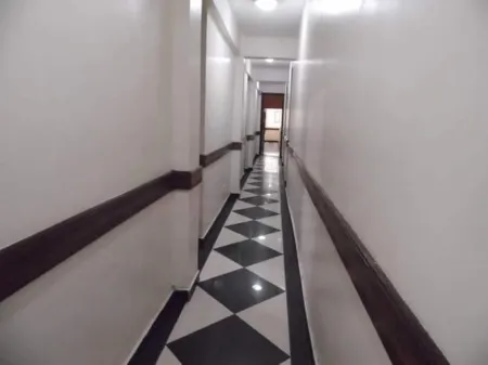 Alpine Hotel Отели в г. Free Hold