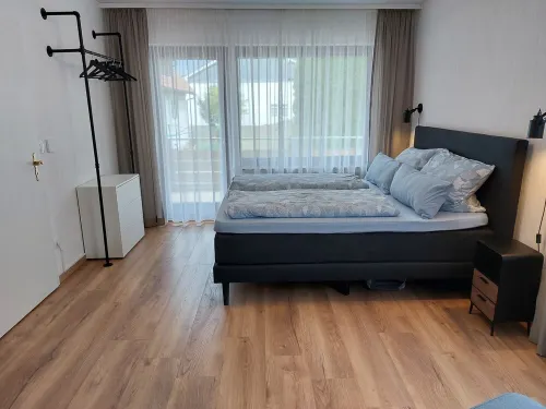 Cozy vacation apartment 'Lieblingsplatz' with pool and sauna