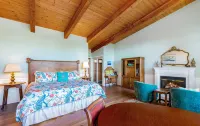 Rendezvous Mendocino Hotels in Point Arena